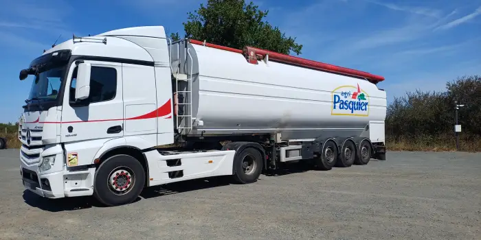 Transports Bremond Transport De Marchandise En Maine Et Loire Le Transport En Benne Cerealiere Au Coeur De Votre Logistique Agricole